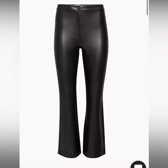 Wilfred
Adele Pant - Picture 3 of 3